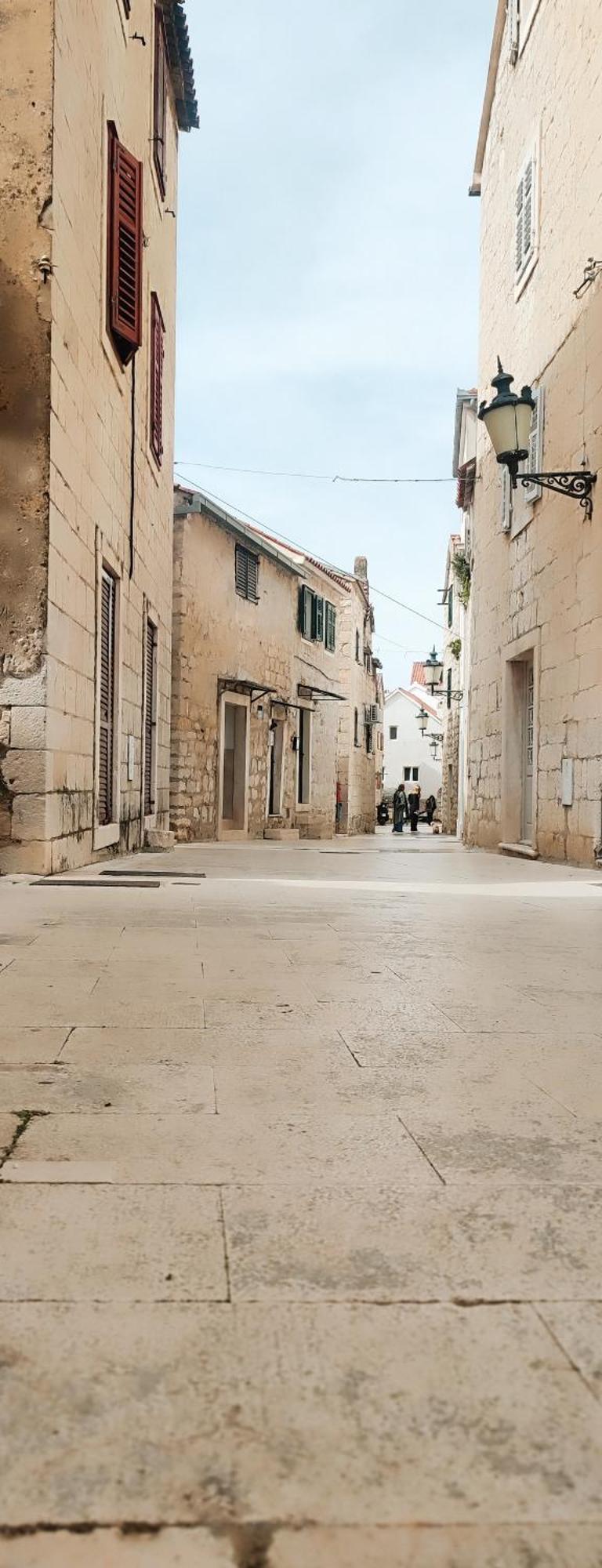 Bubalova * Split