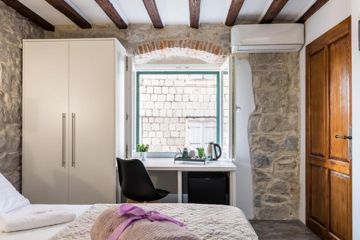 Bonbon Old Town Private En-suite * Split