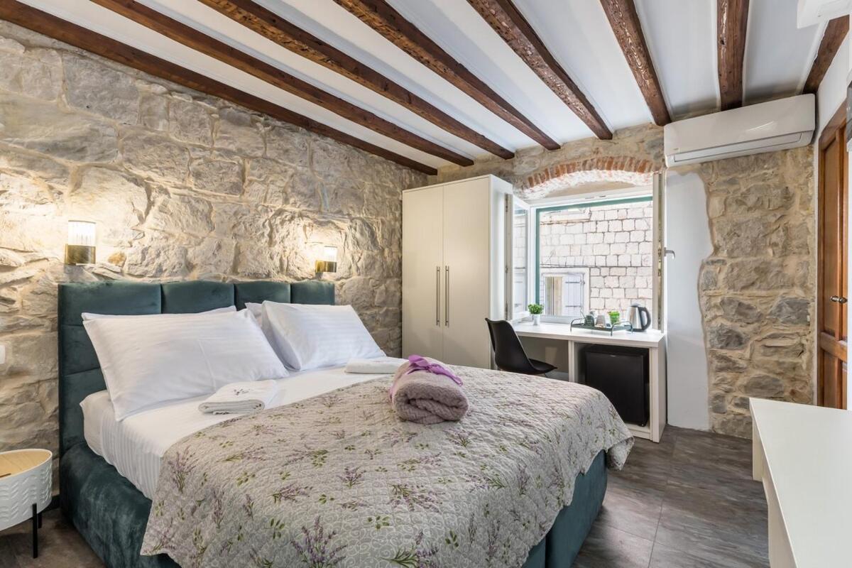 Bonbon Old Town Private En-suite Apartment *