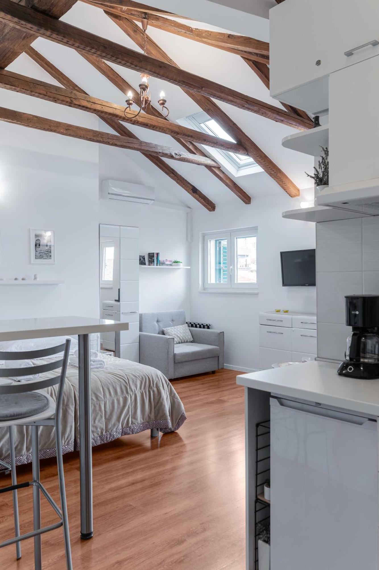 Apartment The Charm Split
