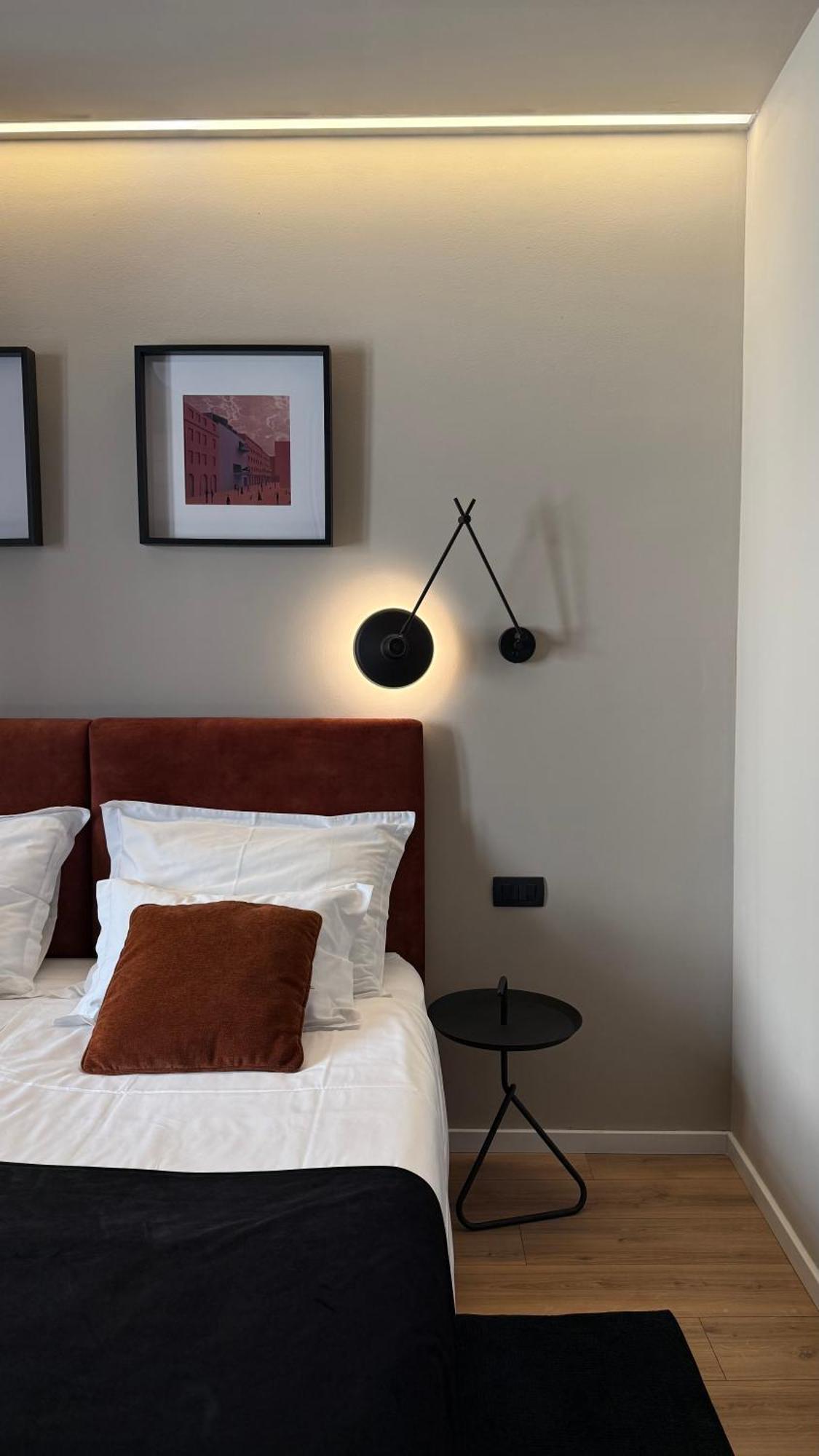 Monvi Luxury Suites Near Bacvice Beach And Old Town Apartment *