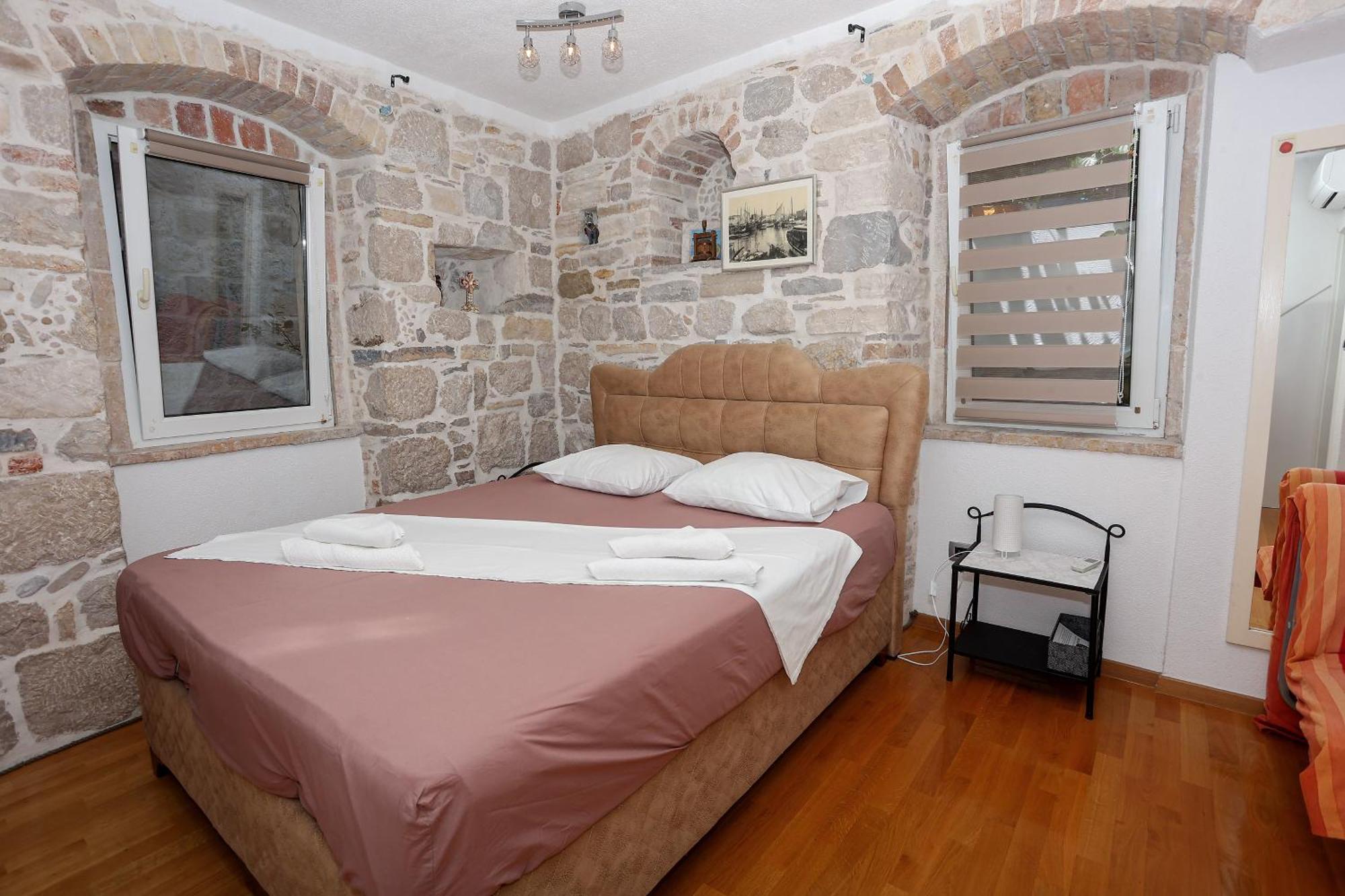 Apartment Nikolla