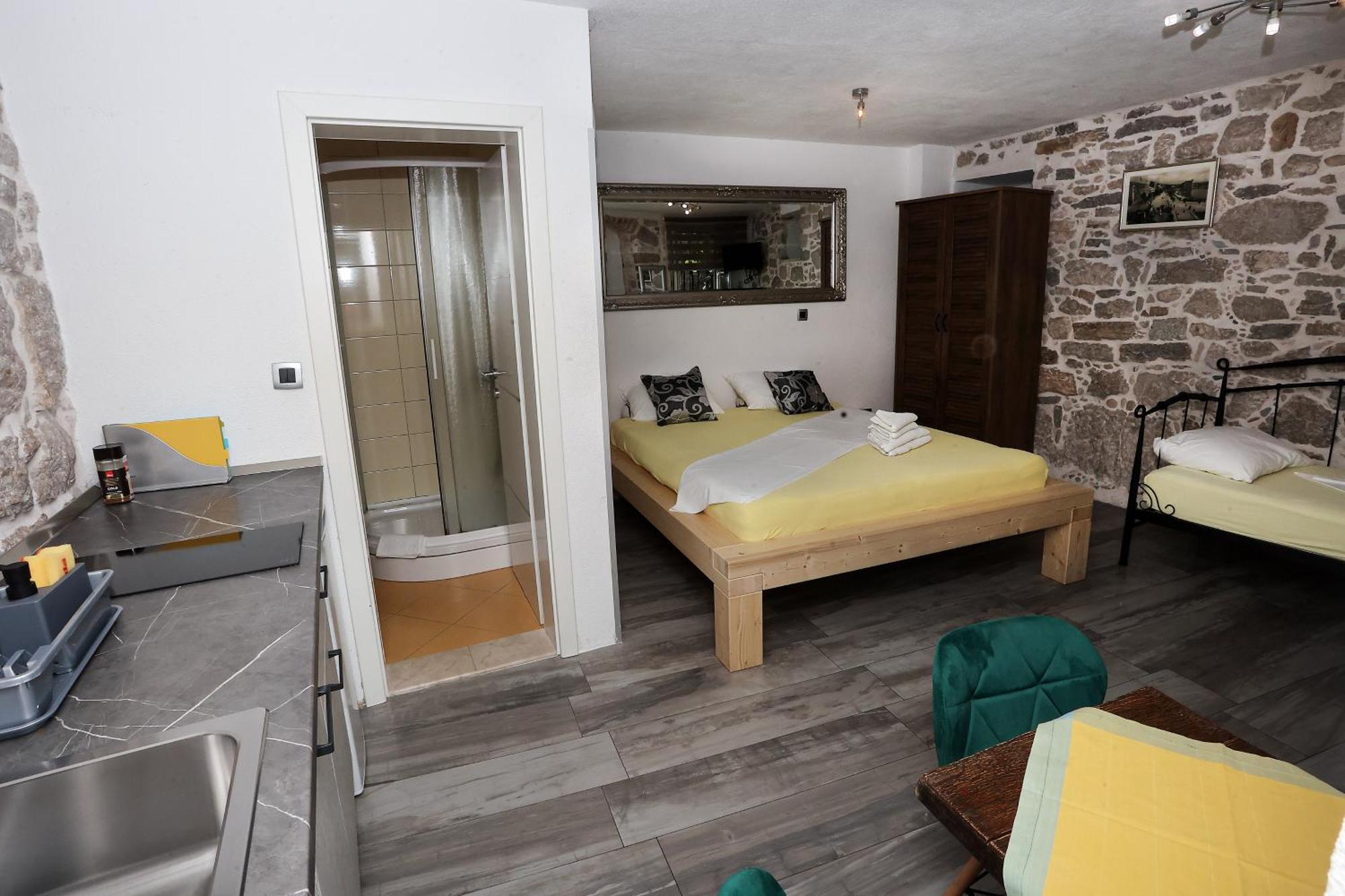 Apartment Nikolla Split