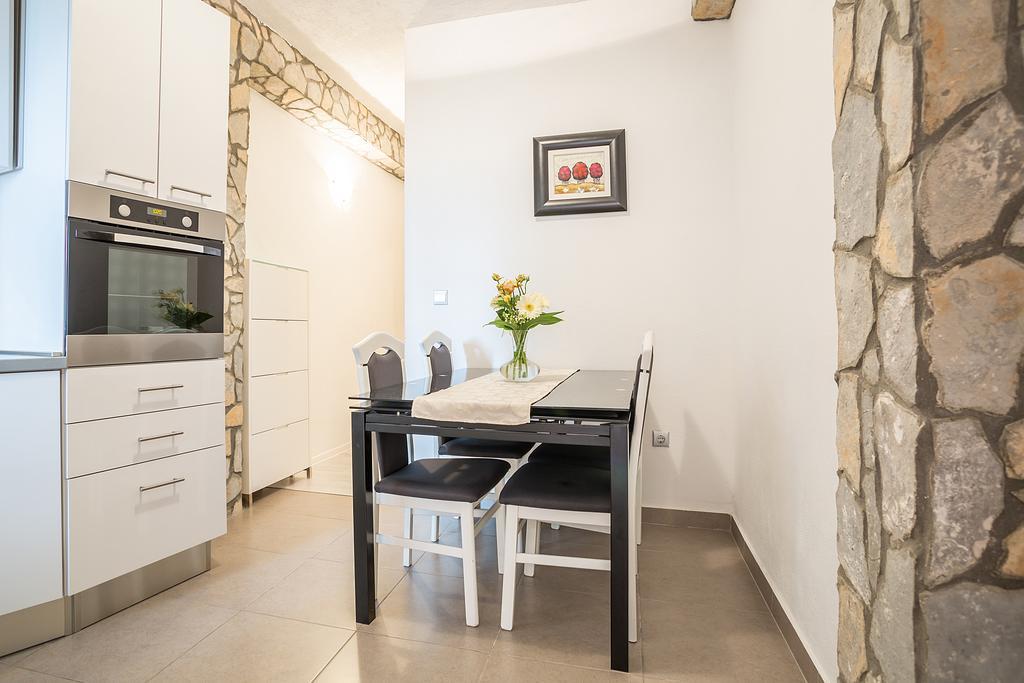 Apartman Sara