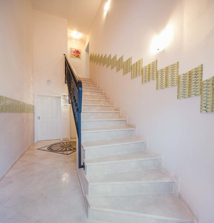 De Luxe Apartment