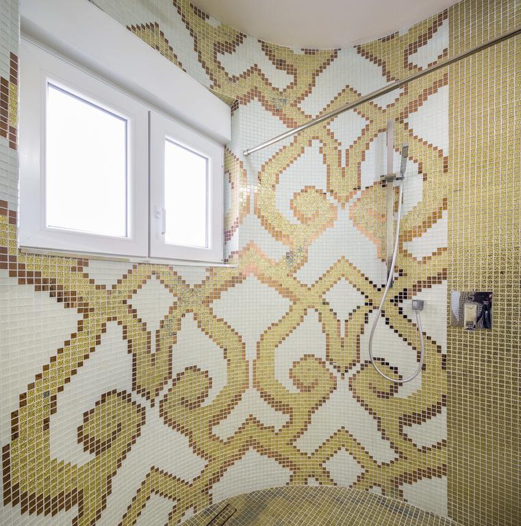 De Luxe Apartment *