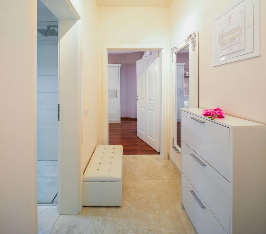 De Luxe Apartment