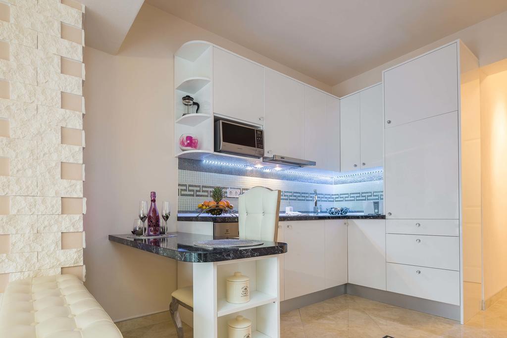 De Luxe Apartment *