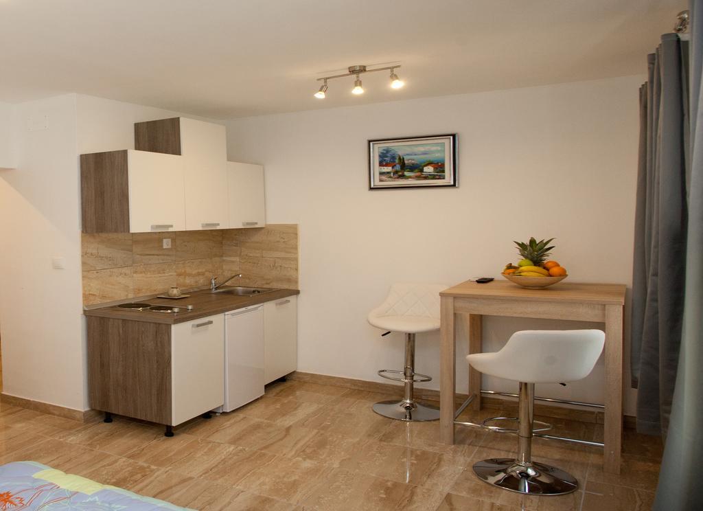 Luxury Izidor Gostinjska kuća 3*