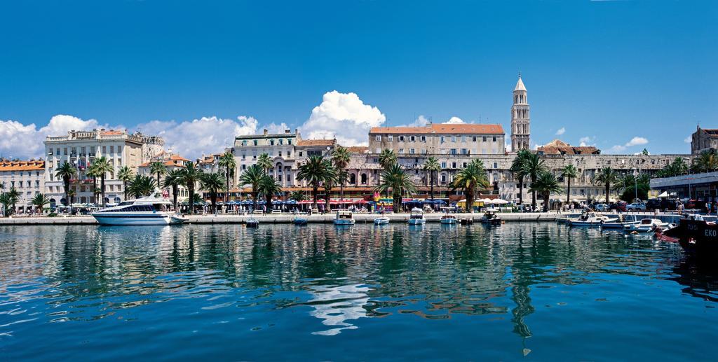 Aspalathos - With Free Parking, Near The Beach, A Few Minutes' Walking Distance To The Unesco Palace * Split