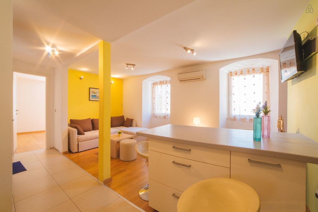 Holiday Matejuska Apartment Split