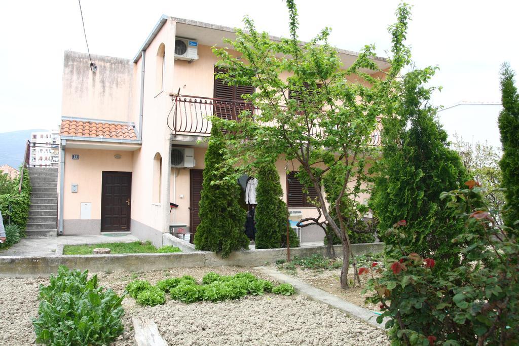 Apartment Adria *