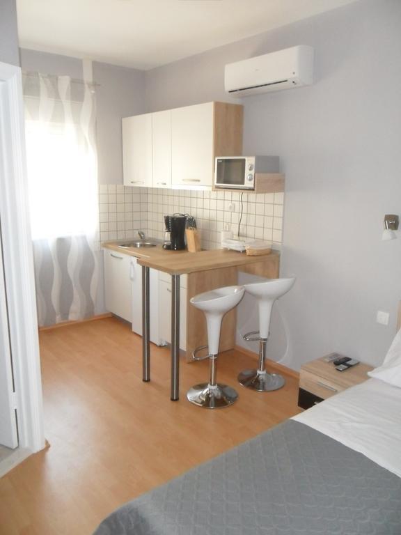Apartment Beachside Znjan *