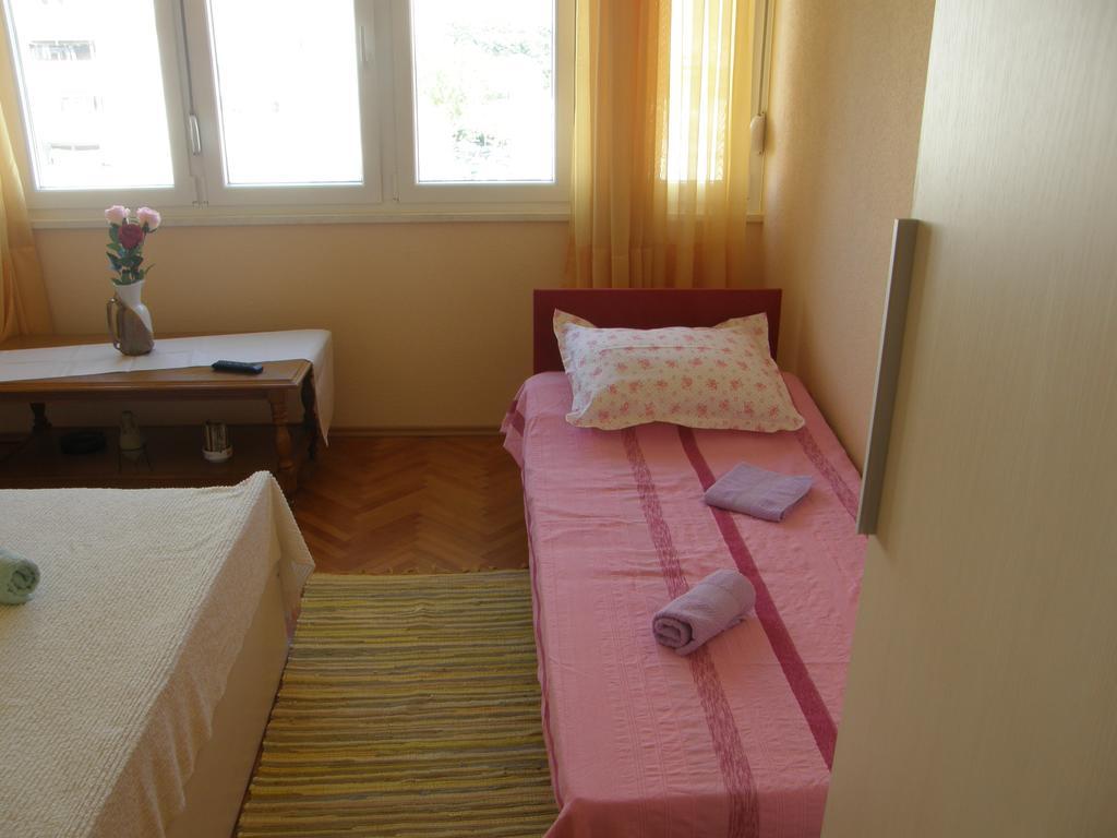 Apartment Neva
