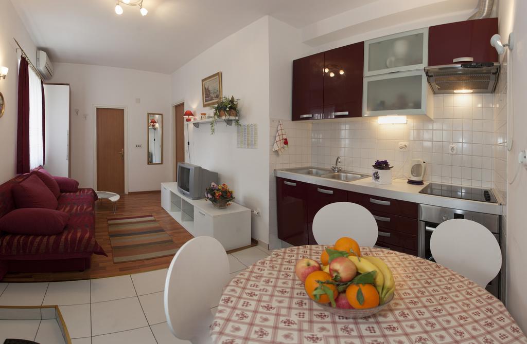Apartment Leo *