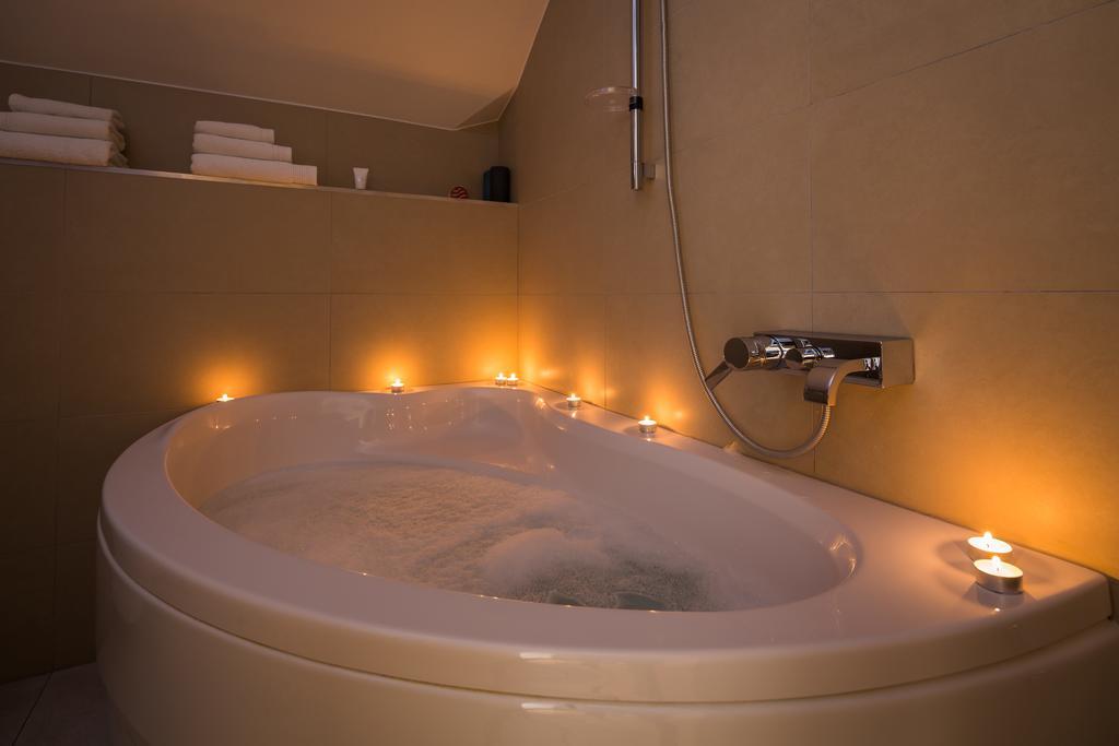 Guest house Laura Lux 4*
