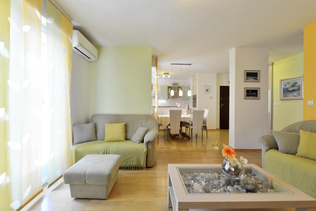 Cozy Beach Apartment Split Apartment Split