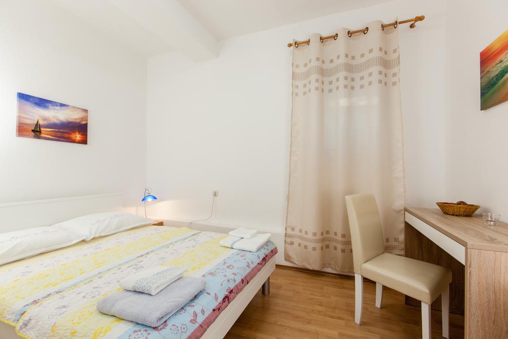 Ivica Apartment