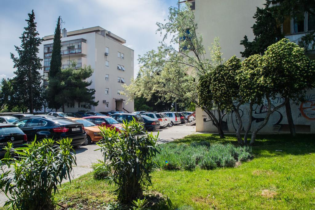 Carmela Apartman *