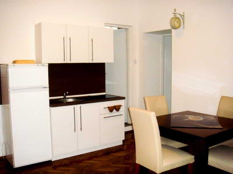 Hotel Ivo