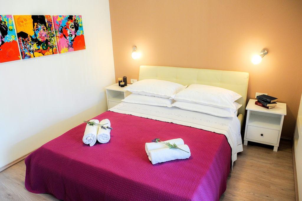 Apartment Bacvice Beach 2