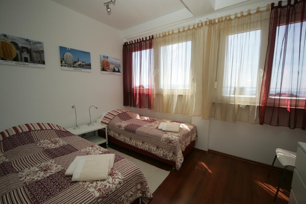 Apartment Panorama *