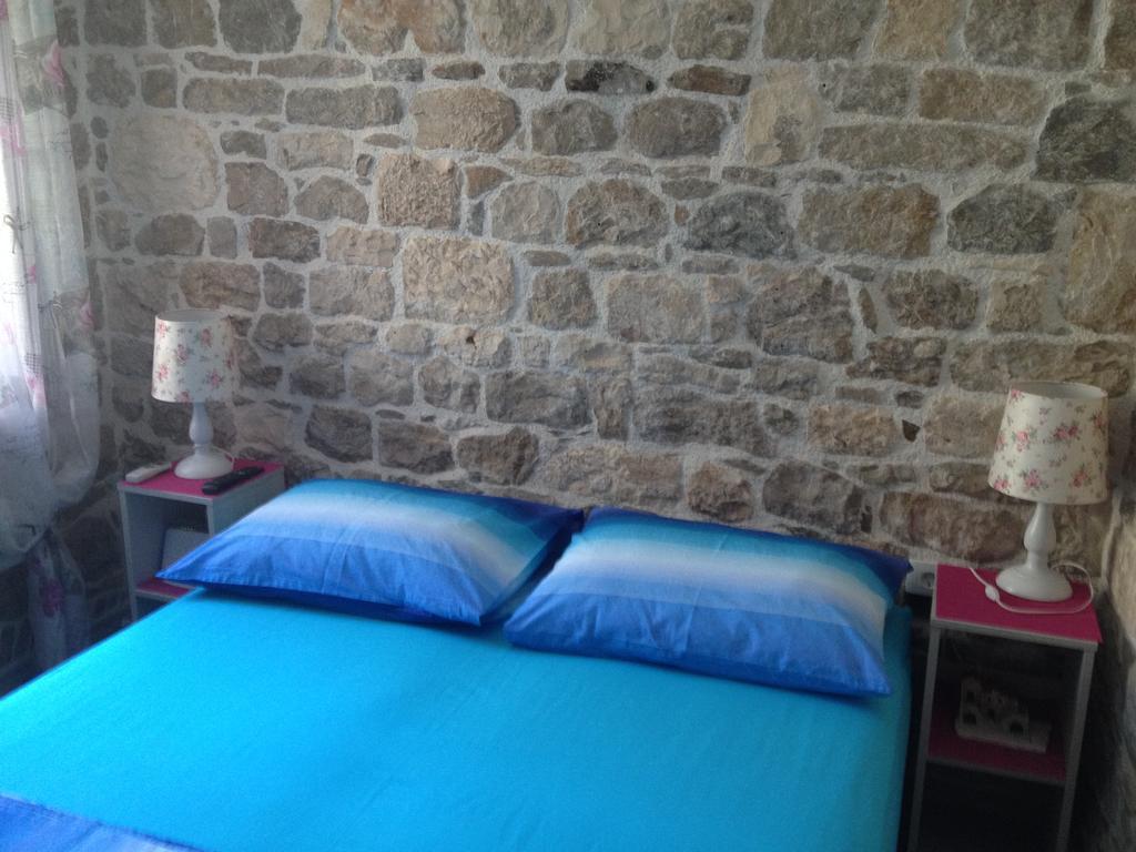 Guest house N&m Split
