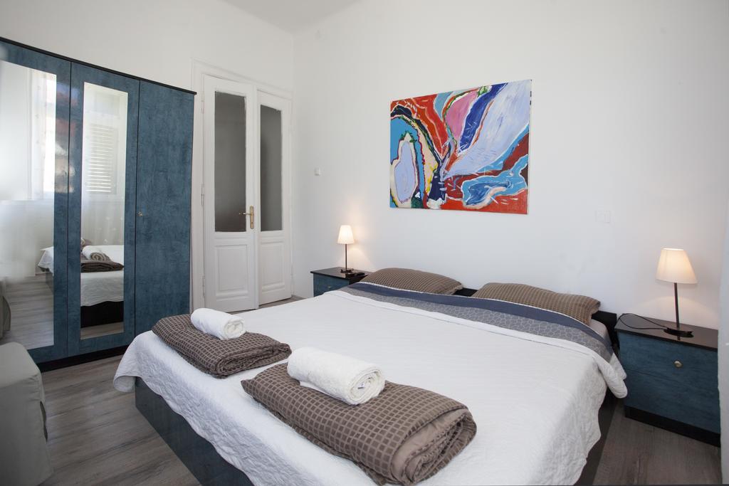 Apartment Kavado *