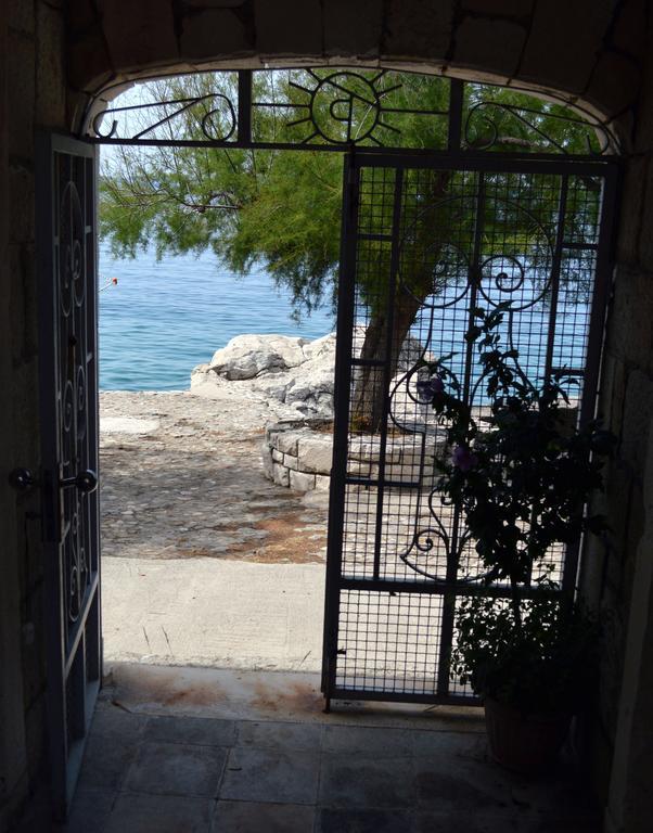 Apartment Lju On The Beach *