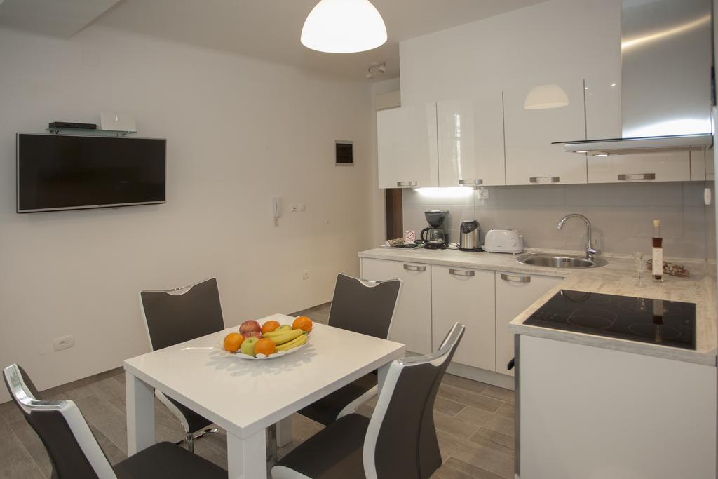 Apartment Old Square *