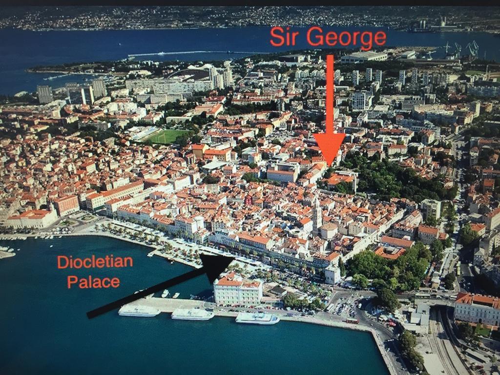 Sir George Luxury * Split