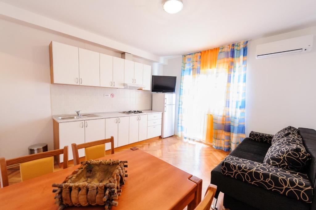 Apartment And Iva Split