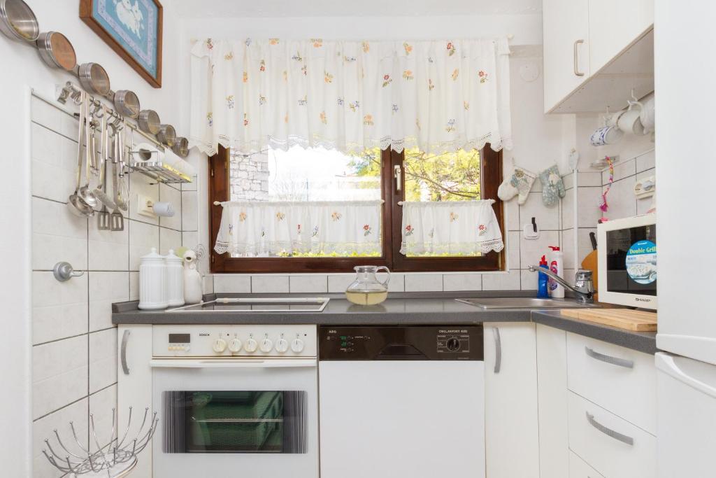 Varos Apartman