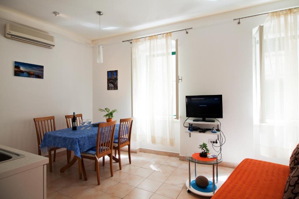 Val Apartments Split