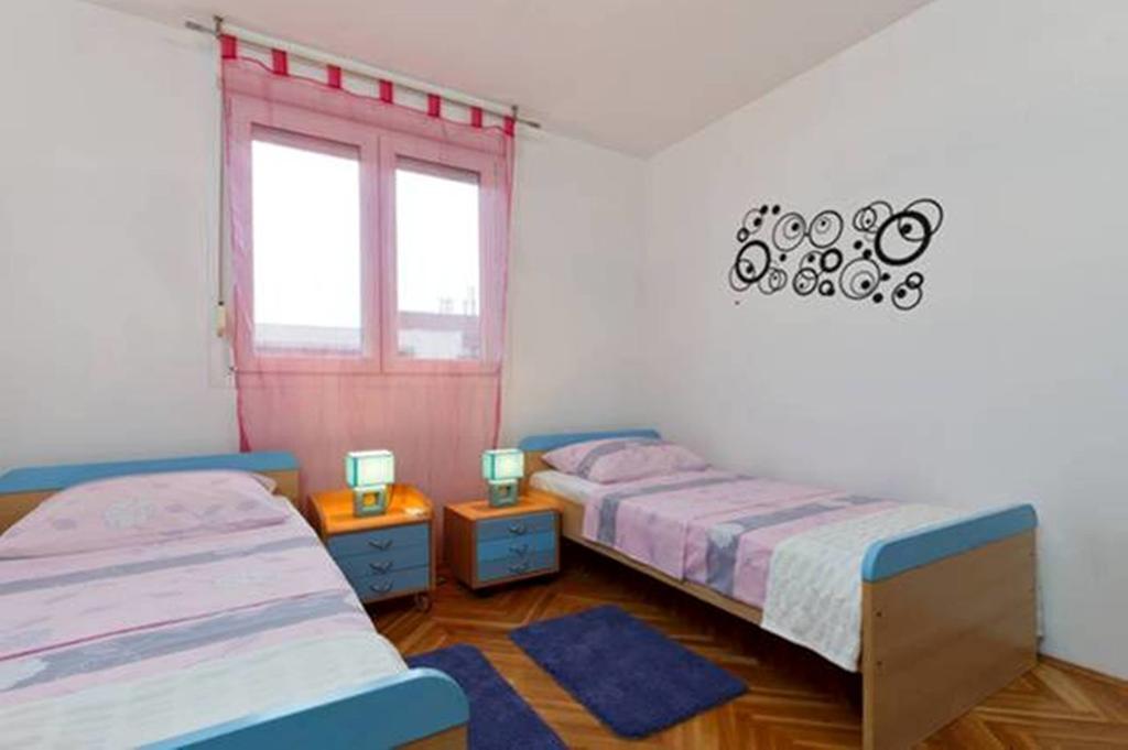 Luxurious Majda, 2 Bathrooms And Free Parking