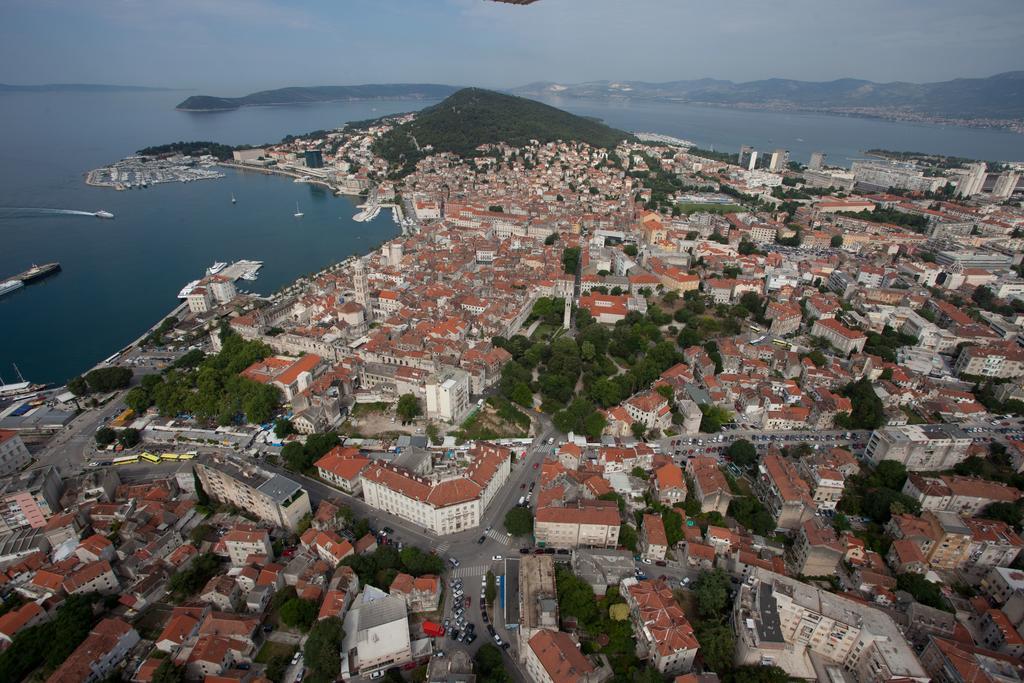 Tarino * Split