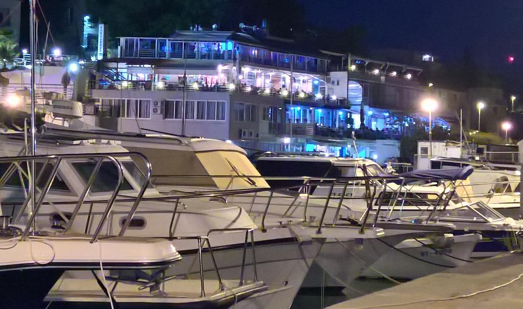 Marina Bay Zenta Luxury 4* Split