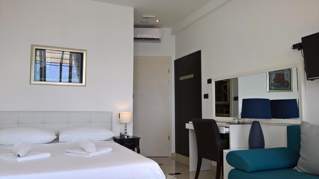 Gasthof Marina Bay Zenta Luxury 4* 4*