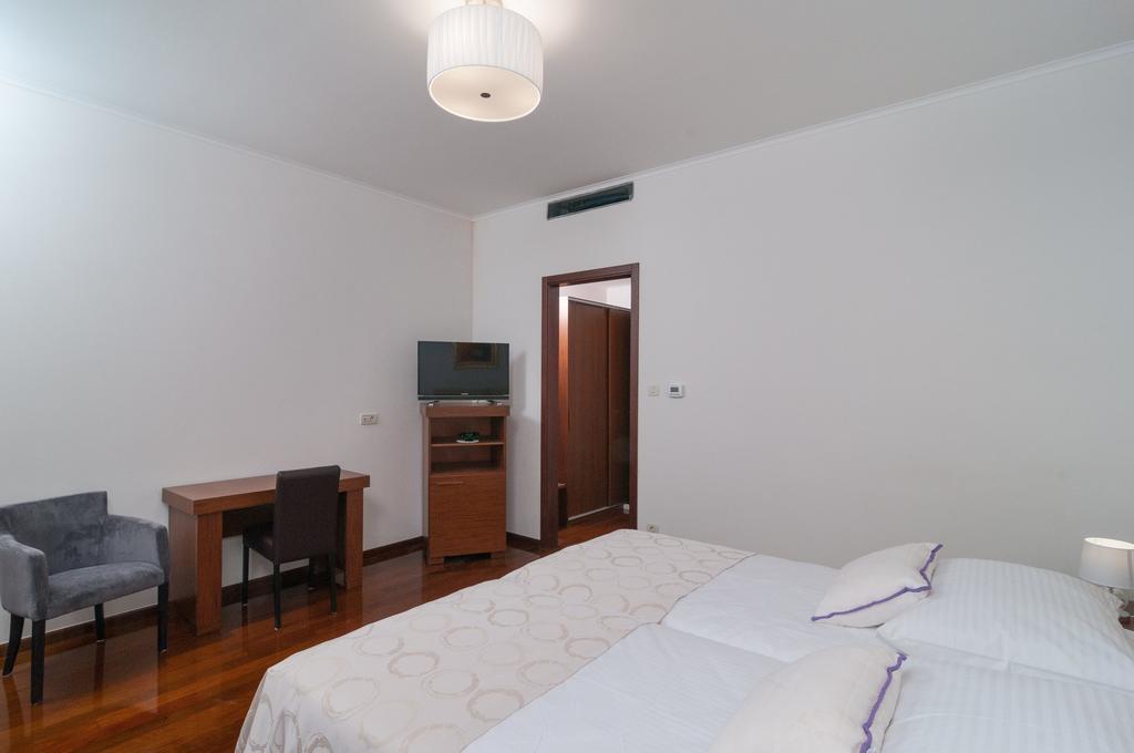Gostinjska kuća Luxury Near The Beach 4*