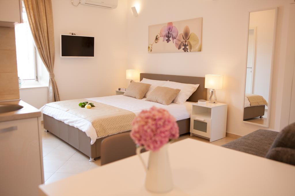 Apartment Summer Lounge *