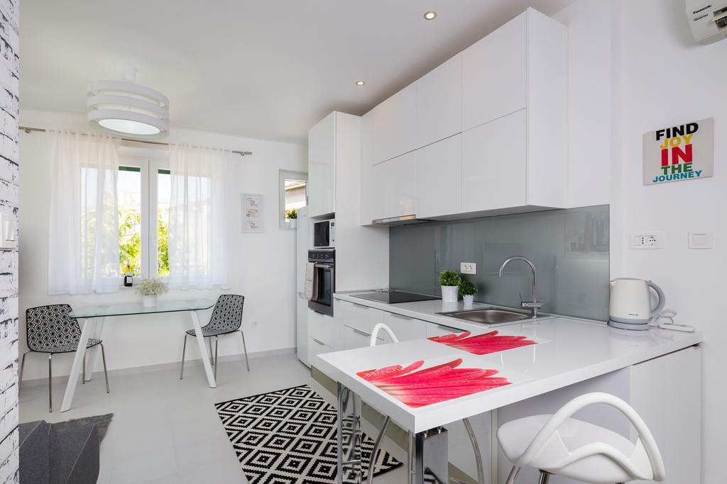 Apartment Old City Luxury Iris *