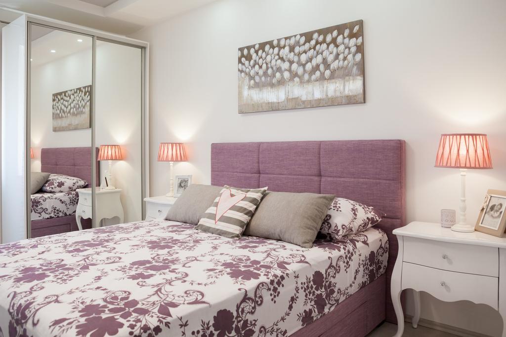 Apartment Old City Luxury Iris *