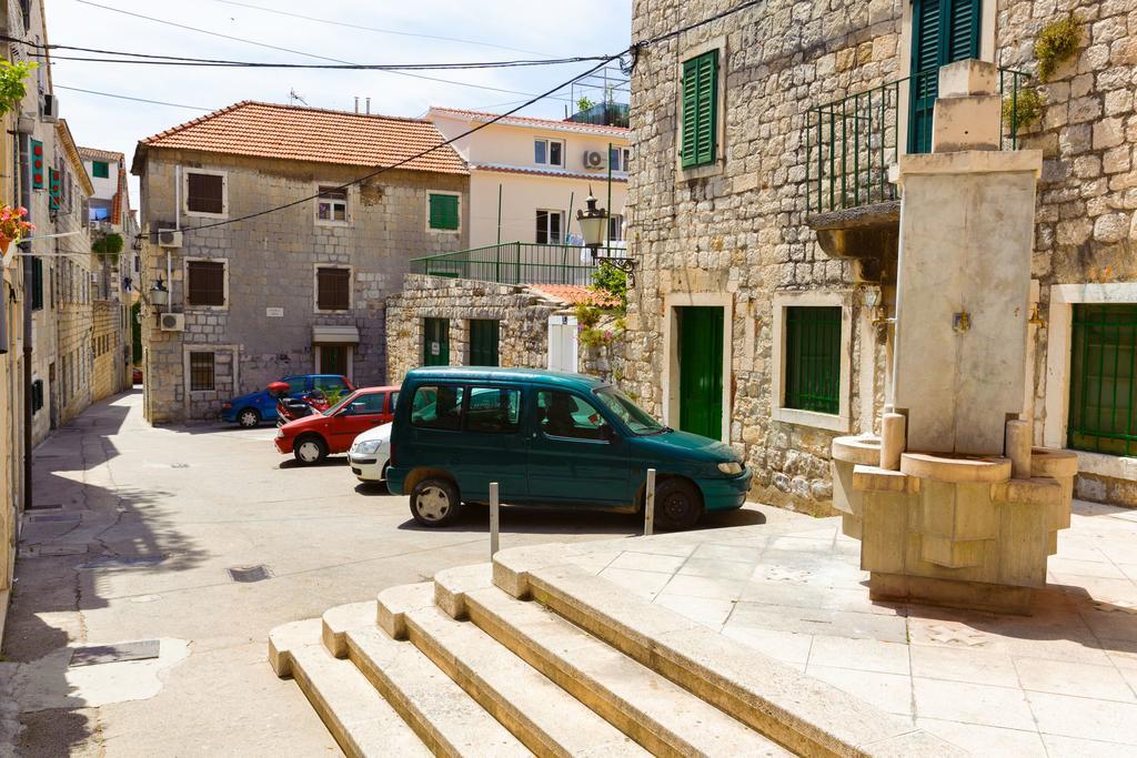 Apartments & Room Rollex Guest house 4*