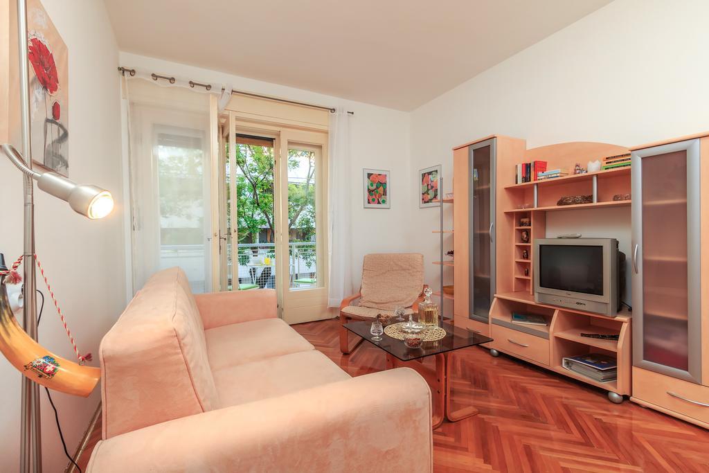 Barbaresko Apartment Split