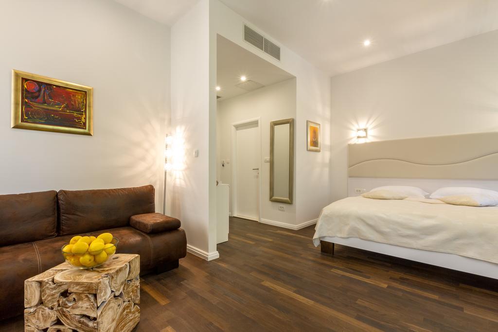 Pellegrini Luxury Casa de hóspedes 4*