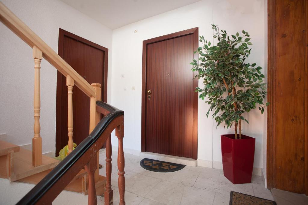 Apartamento Theatre