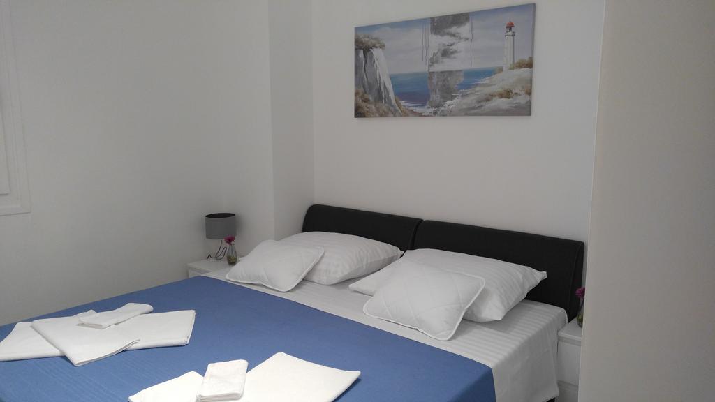 Apartment Penthouse Znjan