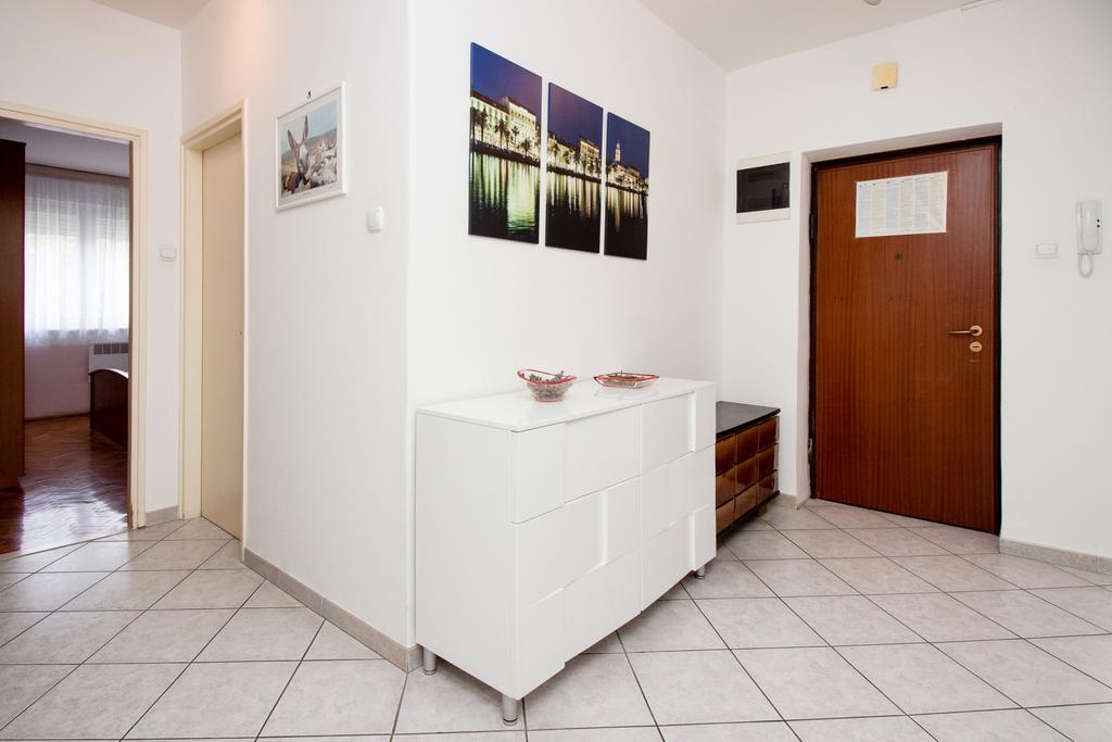 Luce Apartment *