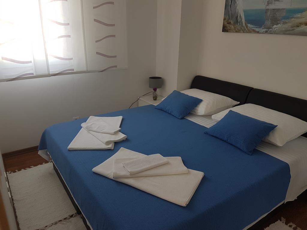 Penthouse Znjan Apartment