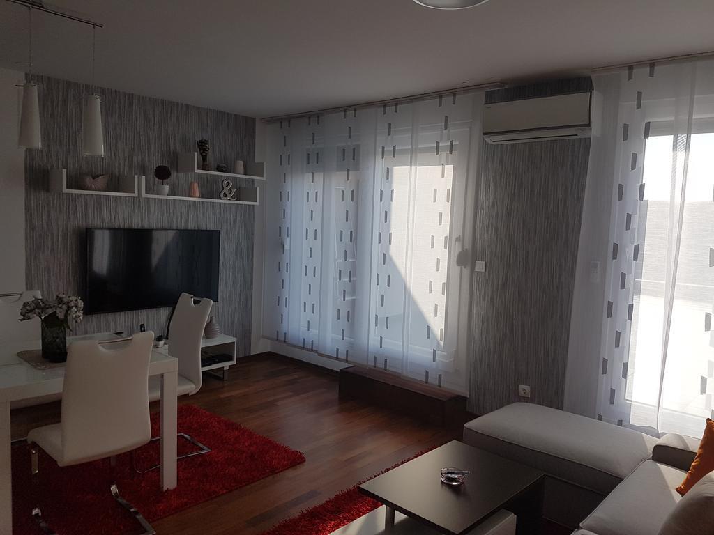 Penthouse Znjan Apartment